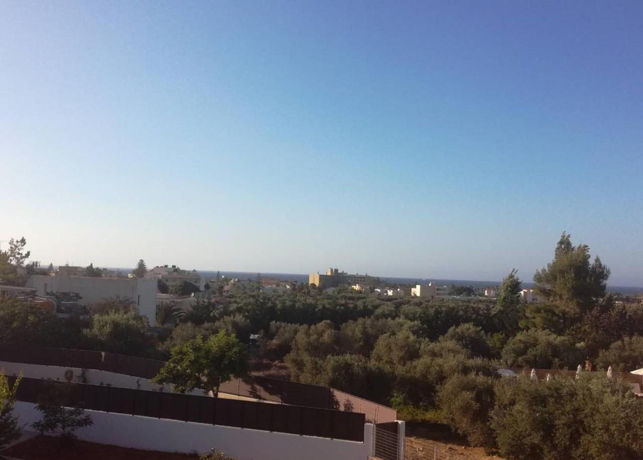 מאליה Pasiphae Hotel מראה חיצוני תמונה